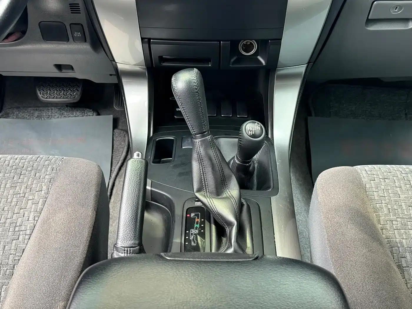 2004 Prado GX 2.7 Automatic (Imported) — миниатюра 16