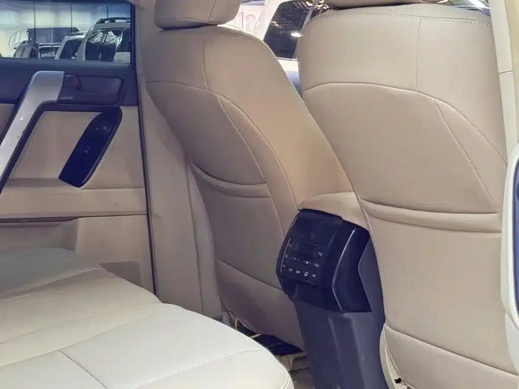 Prado (Imported) 2014 2.7L Automatic Standard Edition — миниатюра 6