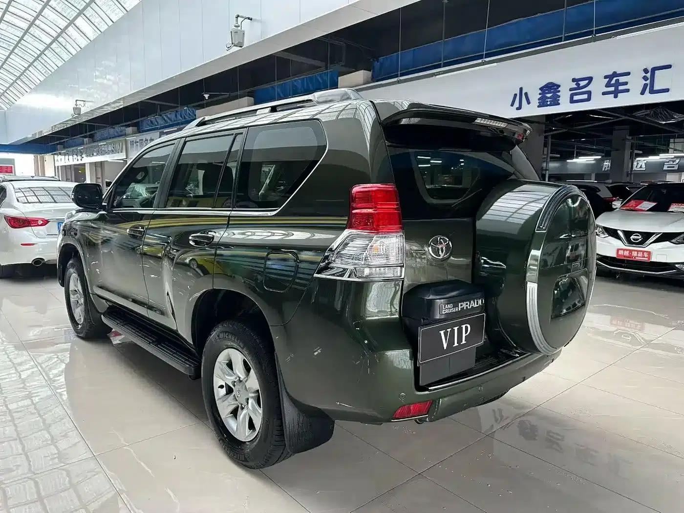 2010 Prado Imported Model 2.7L Automatic Luxury Edition — миниатюра 7