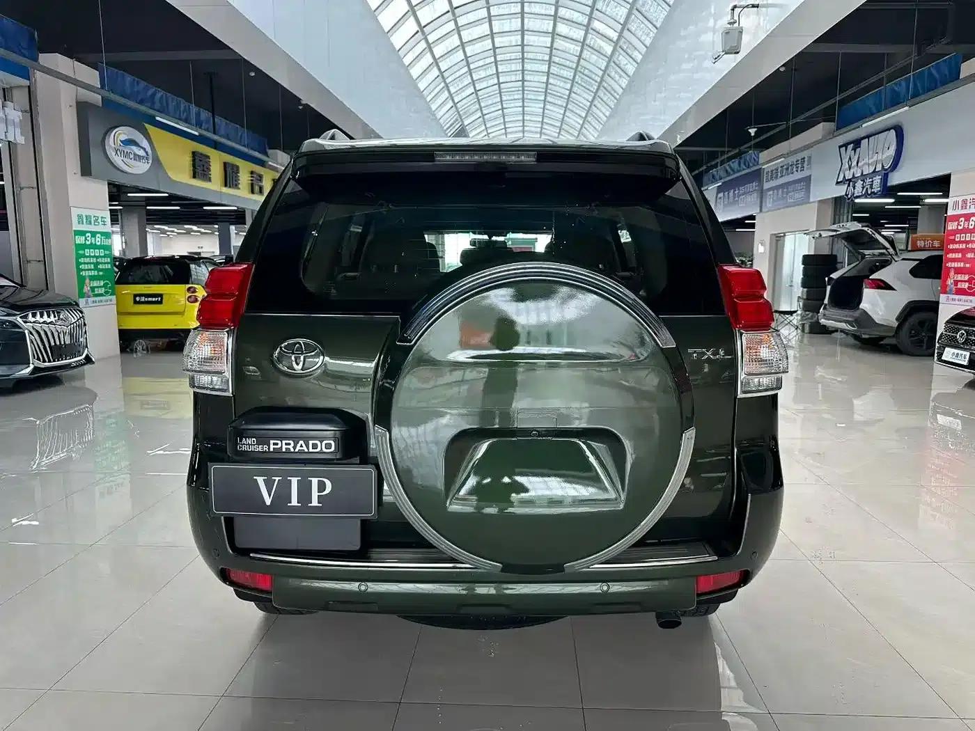 2010 Prado Imported Model 2.7L Automatic Luxury Edition — миниатюра 8