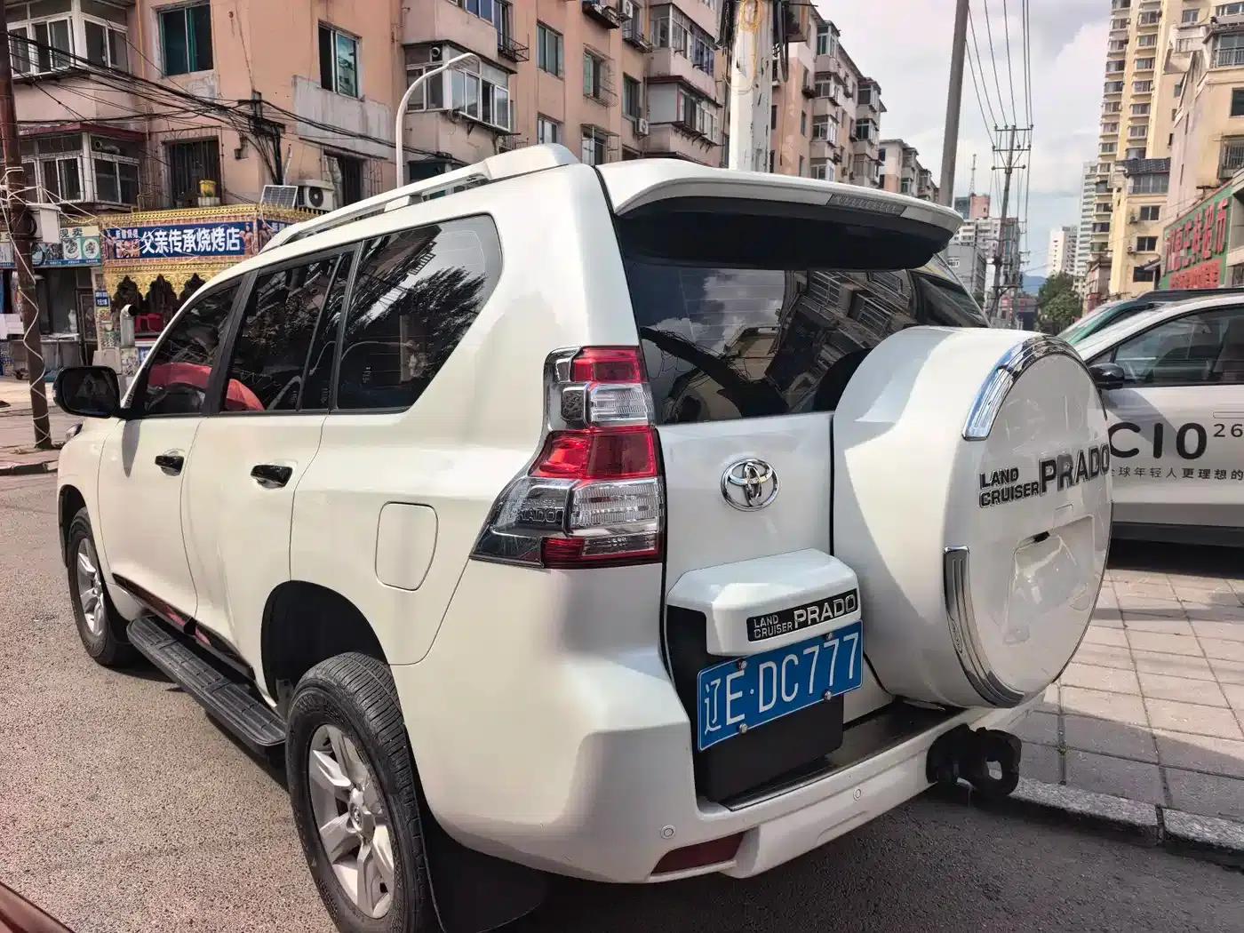 2014 Prado Imported Model 2.7L Automatic Luxury Edition — миниатюра 6
