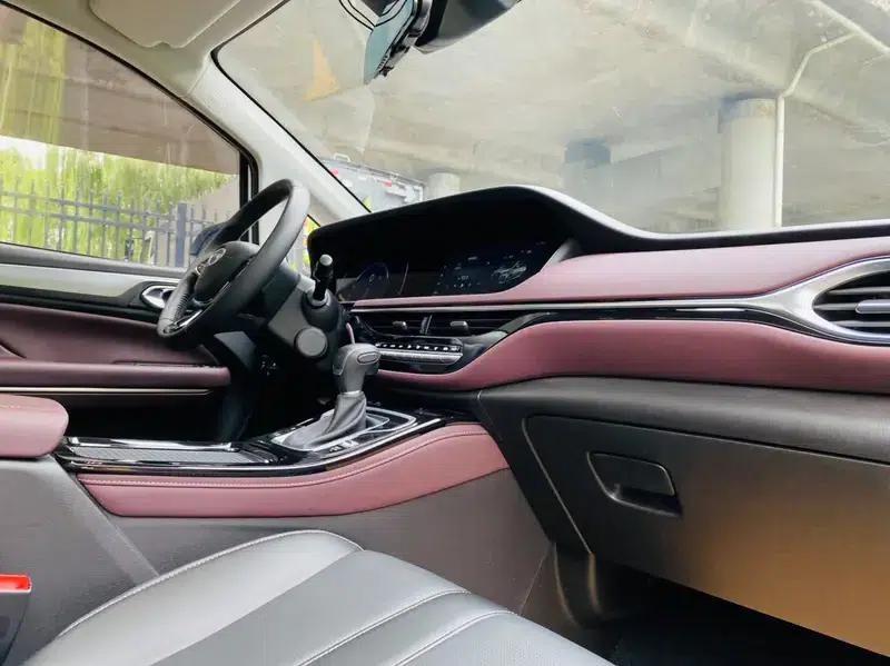 Trumpchi M6 2023 PRO 270T WDCT Luxury Edition — миниатюра 12