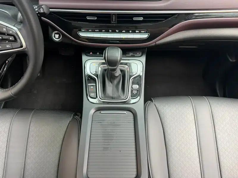 Trumpchi M6 2021 Pro 270T Automatic Luxury Edition — миниатюра 16
