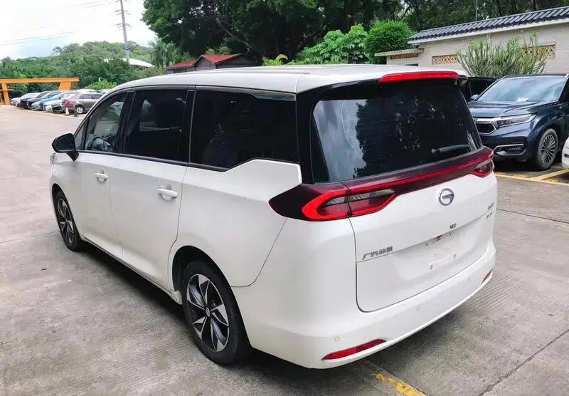 Trumpchi M6 2021 270T Automatic Luxury Edition 7-seater — миниатюра 3