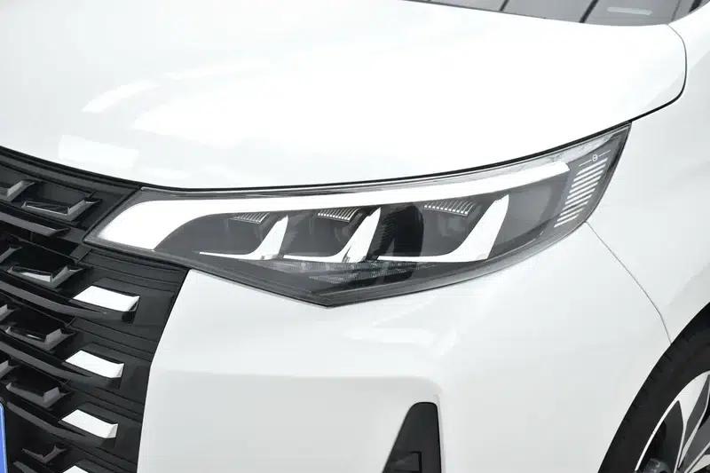Trumpchi M6 2021 Pro 270T AT Luxury Edition — миниатюра 8