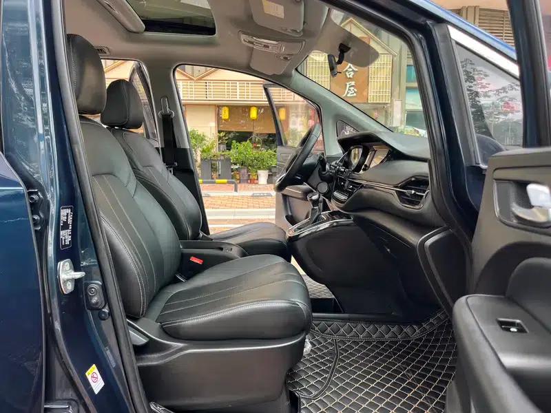 Trumpchi M6 2021 270T Automatic Luxury Edition 7-seater — миниатюра 14