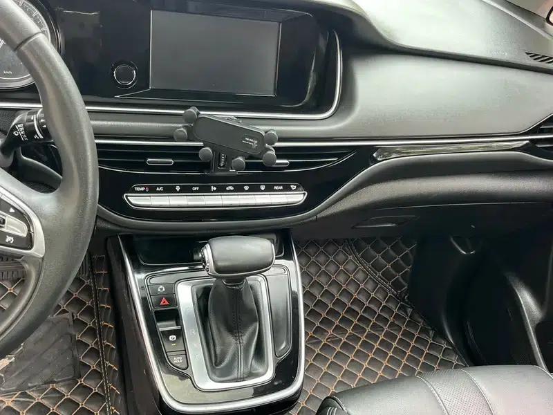 Trumpchi M6 2021 270T Automatic Luxury Edition 7-seater — миниатюра 10
