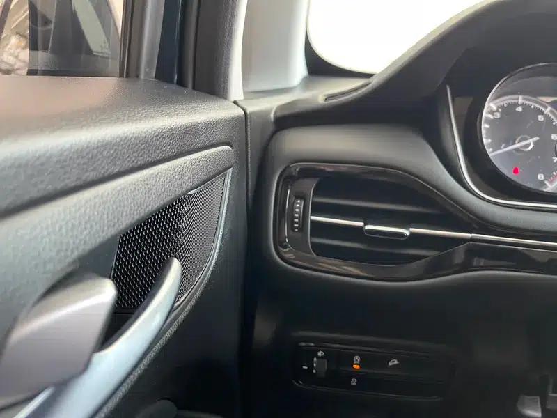 Trumpchi M6 2021 270T Automatic Luxury Edition 7-seater — миниатюра 21