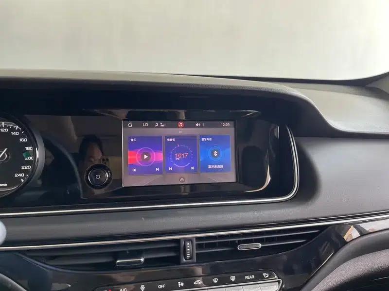 Trumpchi M6 2021 270T Automatic Luxury Edition 7-seater — миниатюра 10