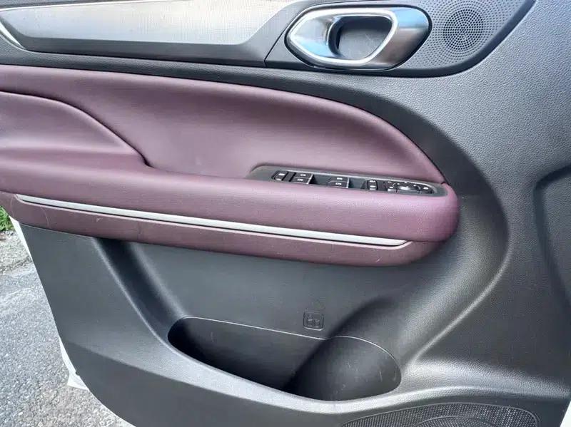 Trumpchi M6 2021 Pro 270T Automatic Premium Edition — миниатюра 9