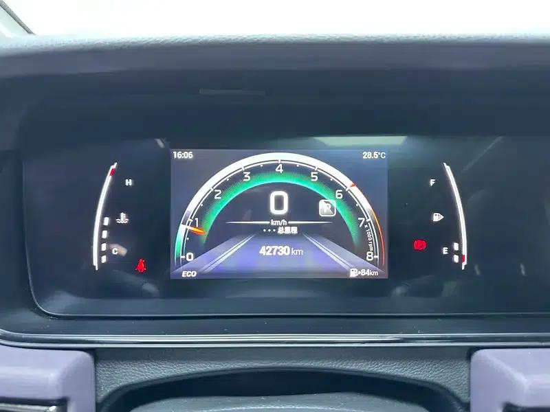 Trumpchi M6 2024 MAX 270T WDCT Premium Edition — миниатюра 15
