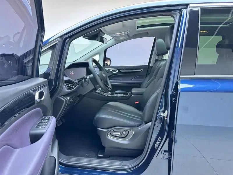 Trumpchi M6 2024 MAX 270T WDCT Premium Edition — миниатюра 17