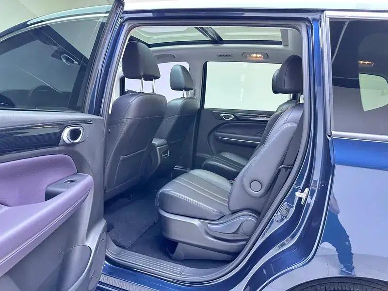 Trumpchi M6 2024 MAX 270T WDCT Premium Edition — миниатюра 18
