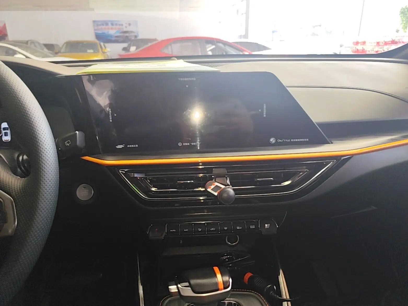 CHANGAN OSHAN X5 2022 Sport Edition 1.5T DCT Cyclone Assault — миниатюра 15