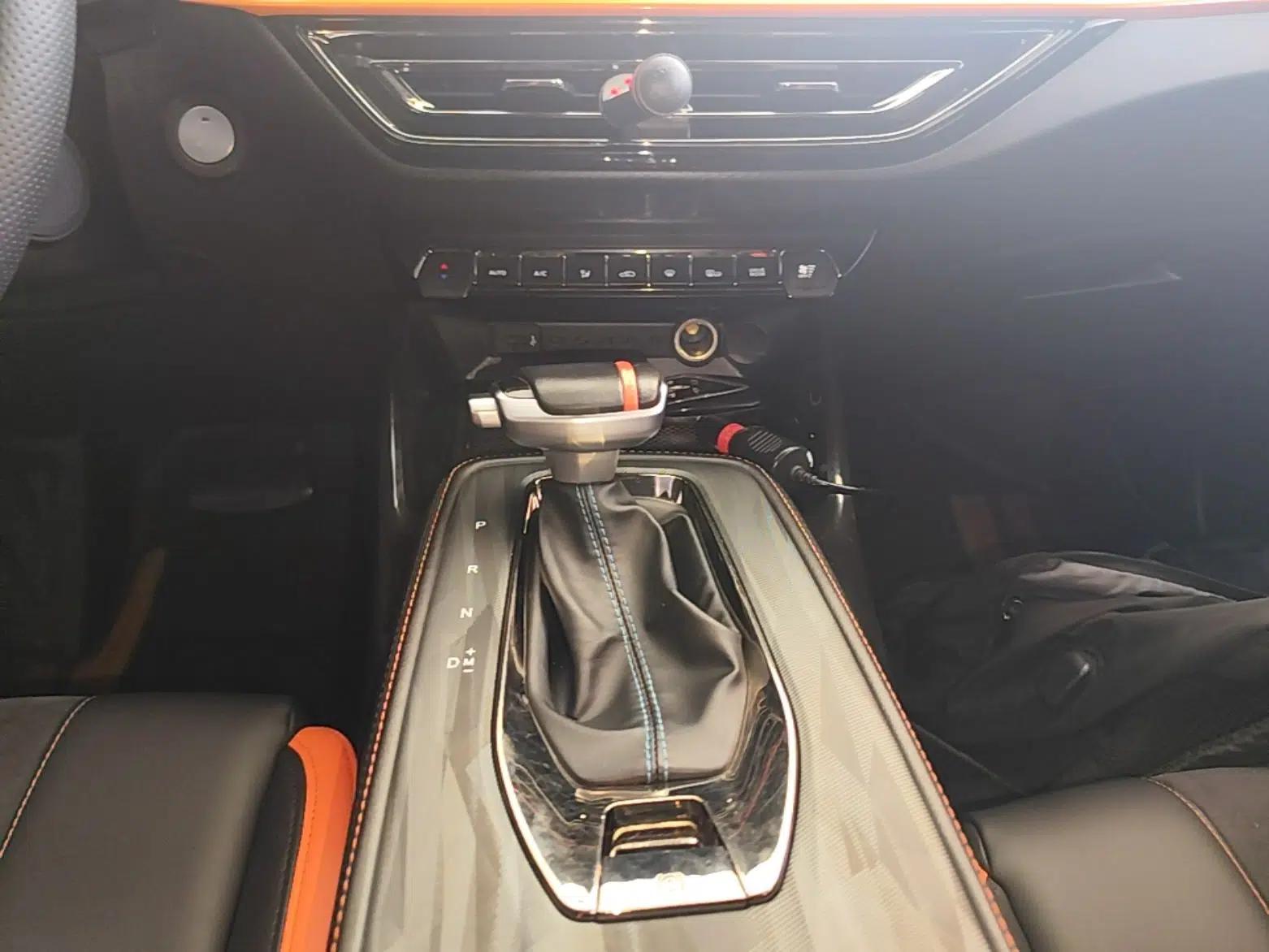 CHANGAN OSHAN X5 2022 Sport Edition 1.5T DCT Cyclone Assault — миниатюра 16