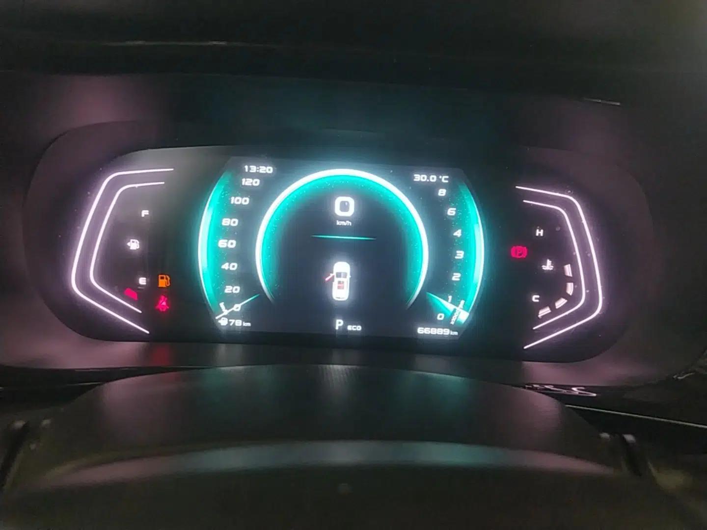 CHANGAN OSHAN X5 2021 1.6L CVT Luxury Model — миниатюра 14
