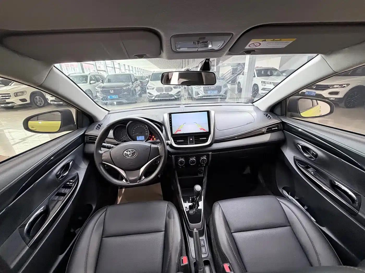 YARiS L 2021 Model YARiS X 1.5L CVT Luxury Edition — миниатюра 9