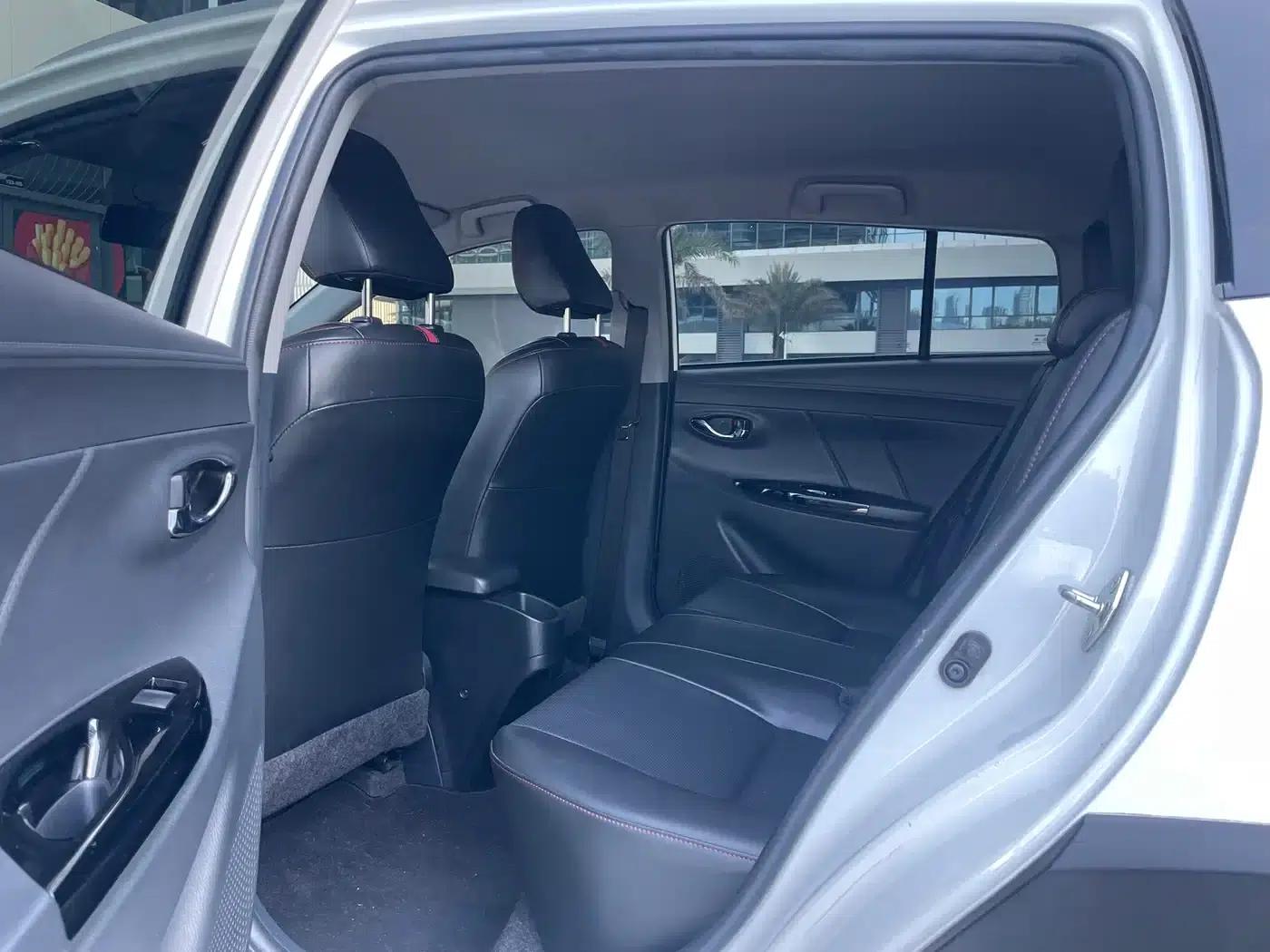 YARiS L 2022 Model YARiS X 1.5L CVT Luxury PLUS Edition — миниатюра 14