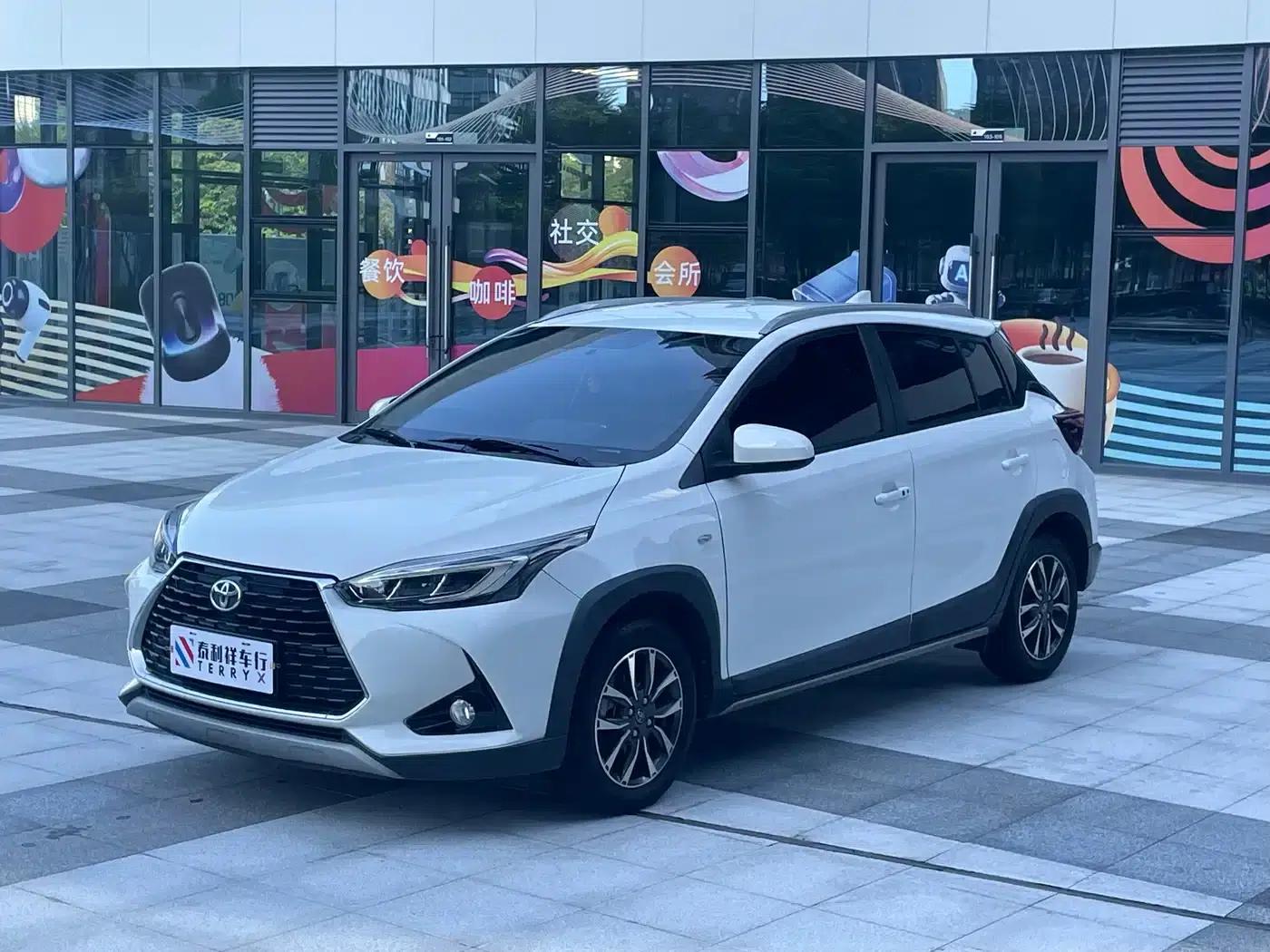YARiS L 2022 Model YARiS X 1.5L CVT Luxury PLUS Edition — миниатюра 4