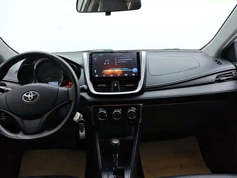 YARiS L 2021 Model YARiS X 1.5L CVT Leading Edition — миниатюра 13