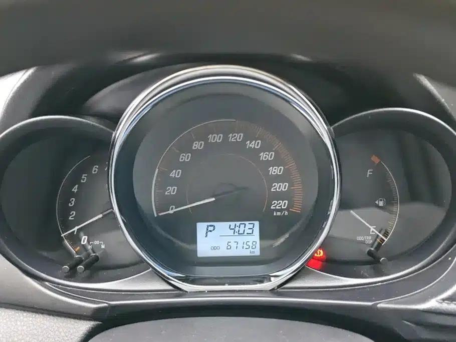 YARiS L 2021 Model YARiS X 1.5L CVT Leading Edition — миниатюра 14