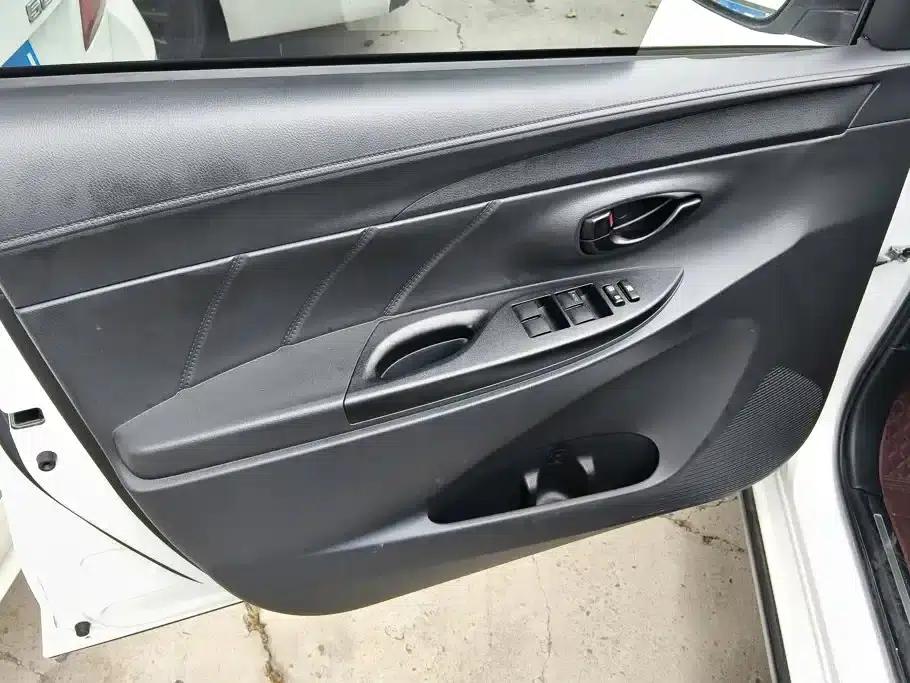 YARiS L 2020 Model YARiS X 1.5L CVT Leading Edition — миниатюра 7