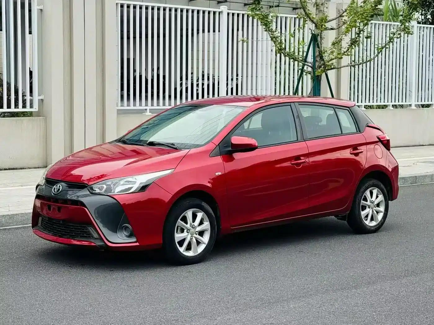 YARiS L Zhixuan 2016 Facelift 1.5E CVT Dynamic Edition — миниатюра 1