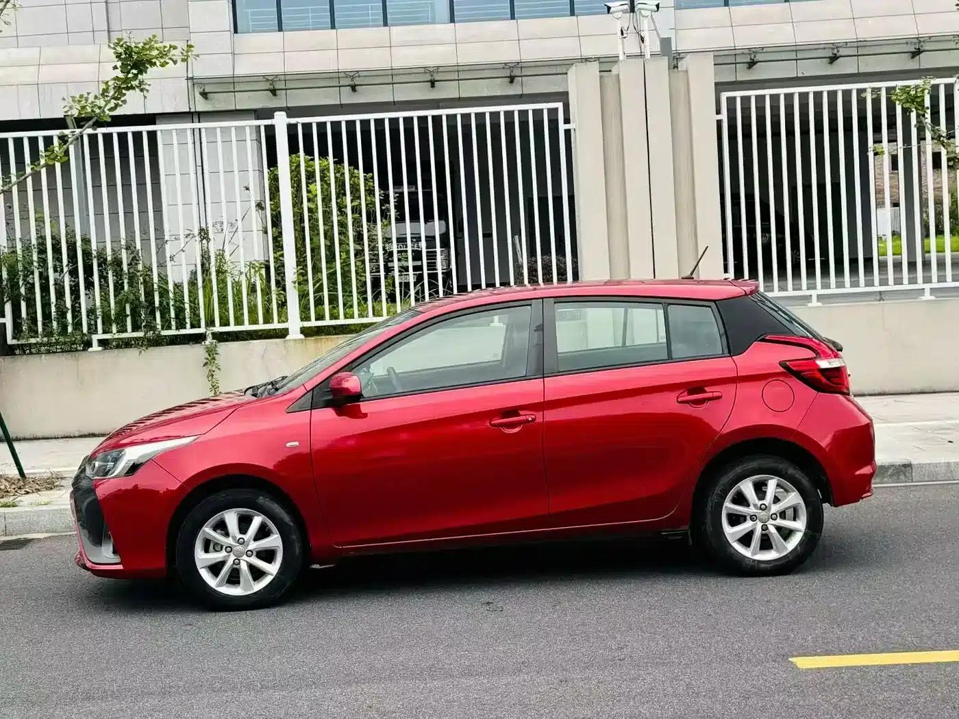 YARiS L Zhixuan 2016 Facelift 1.5E CVT Dynamic Edition — миниатюра 2