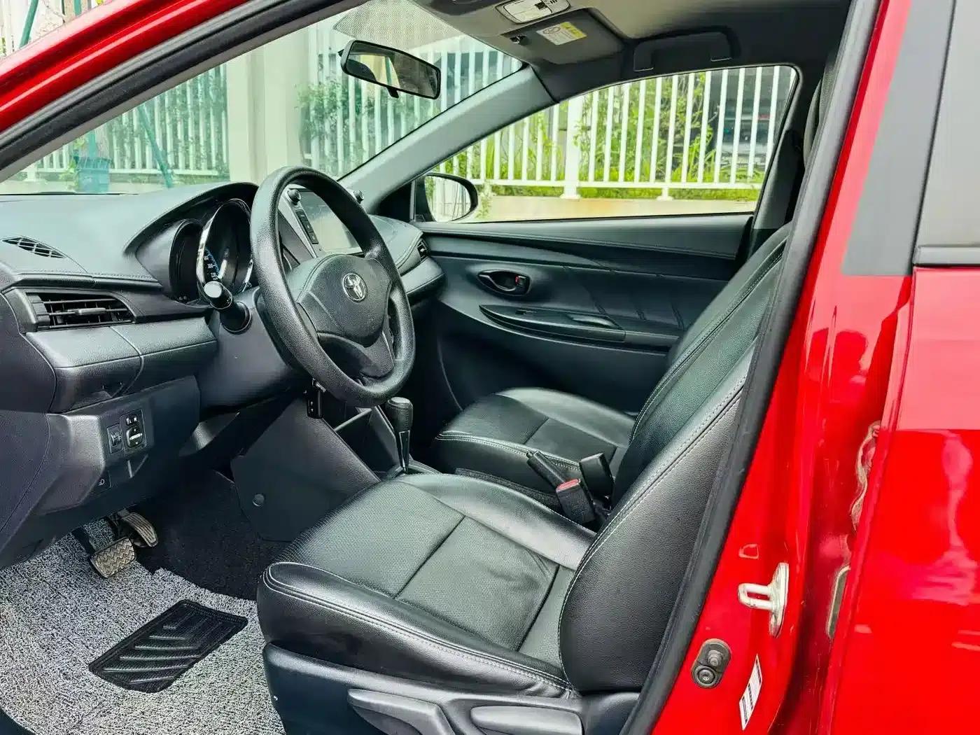YARiS L Zhixuan 2016 Facelift 1.5E CVT Dynamic Edition — миниатюра 4