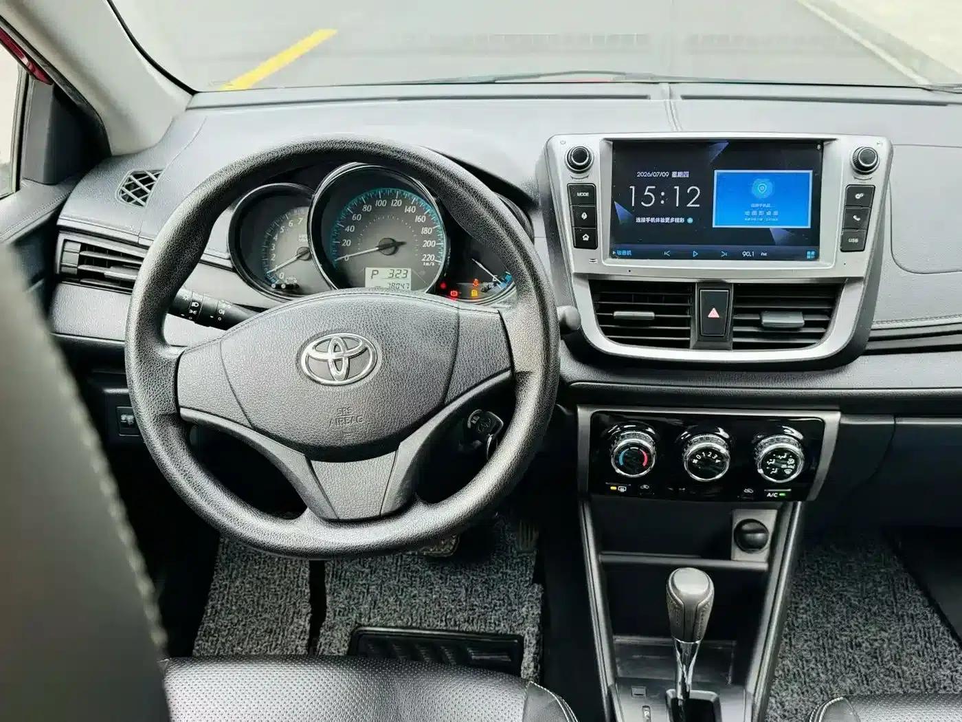 YARiS L Zhixuan 2016 Facelift 1.5E CVT Dynamic Edition — миниатюра 5