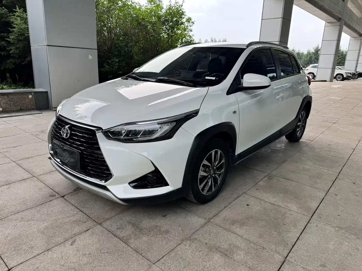 YARiS L 2022 Model YARiS X 1.5L CVT Luxury PLUS Edition — миниатюра 1