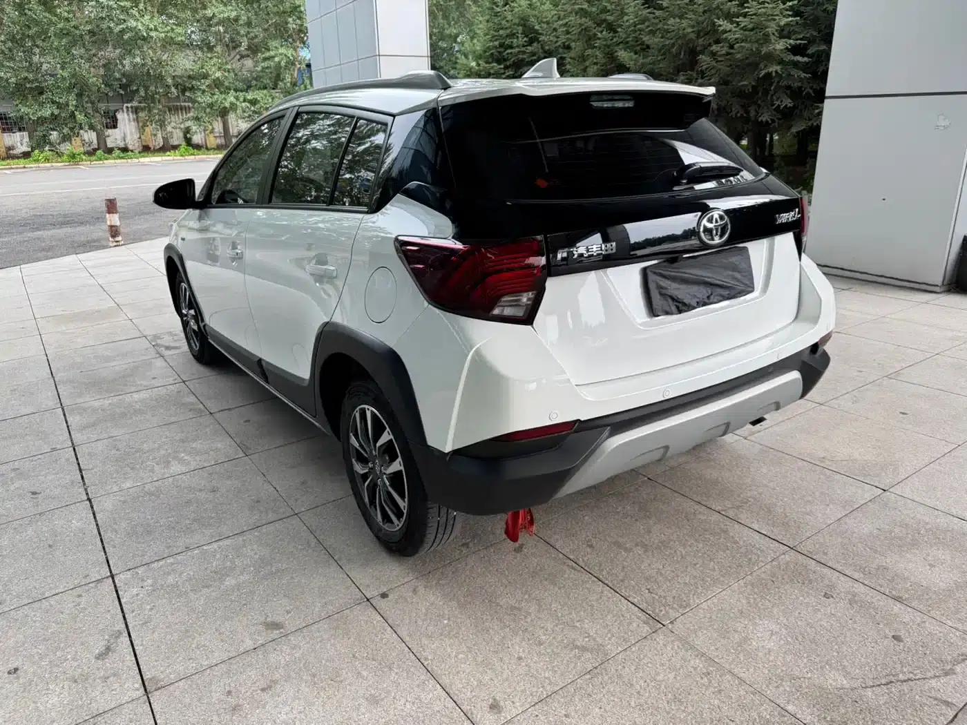YARiS L 2022 Model YARiS X 1.5L CVT Luxury PLUS Edition — миниатюра 5