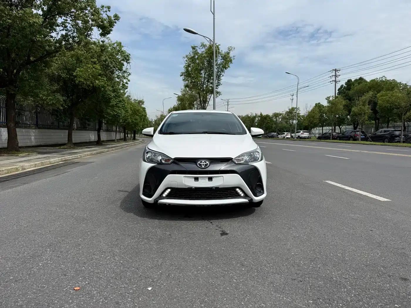 YARiS L Zhixuan 2021 1.5L CVT Leading Edition — миниатюра 2