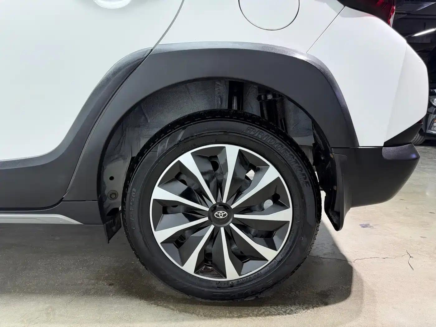YARiS L 2022 Model YARiS X 1.5L CVT Leading PLUS Edition — миниатюра 22