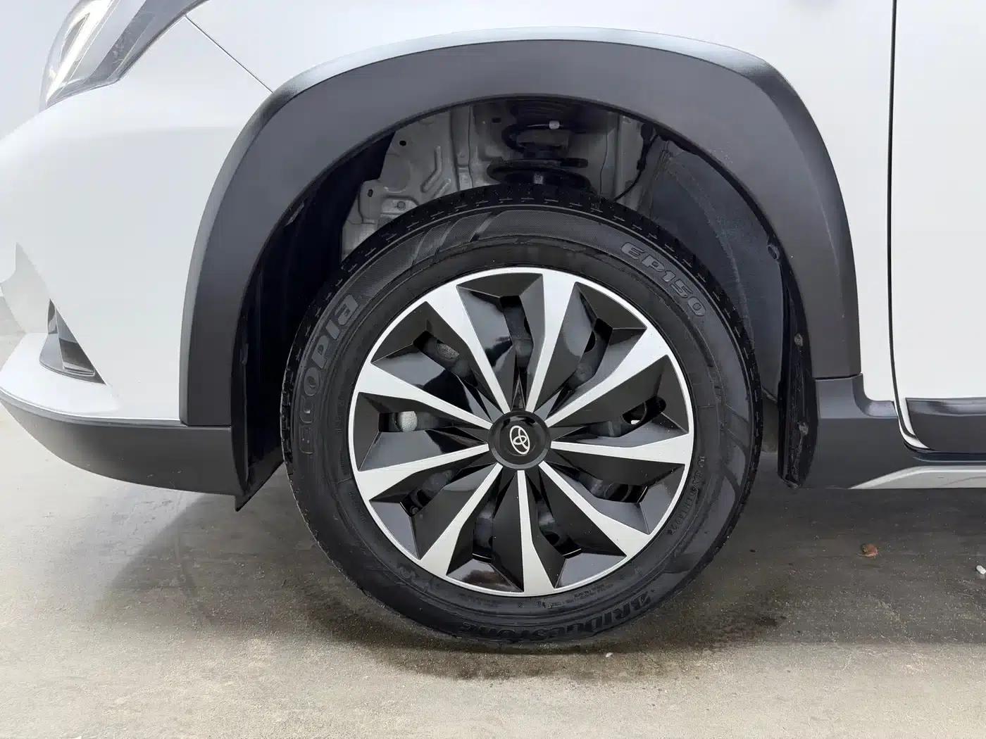 YARiS L 2022 Model YARiS X 1.5L CVT Leading PLUS Edition — миниатюра 23