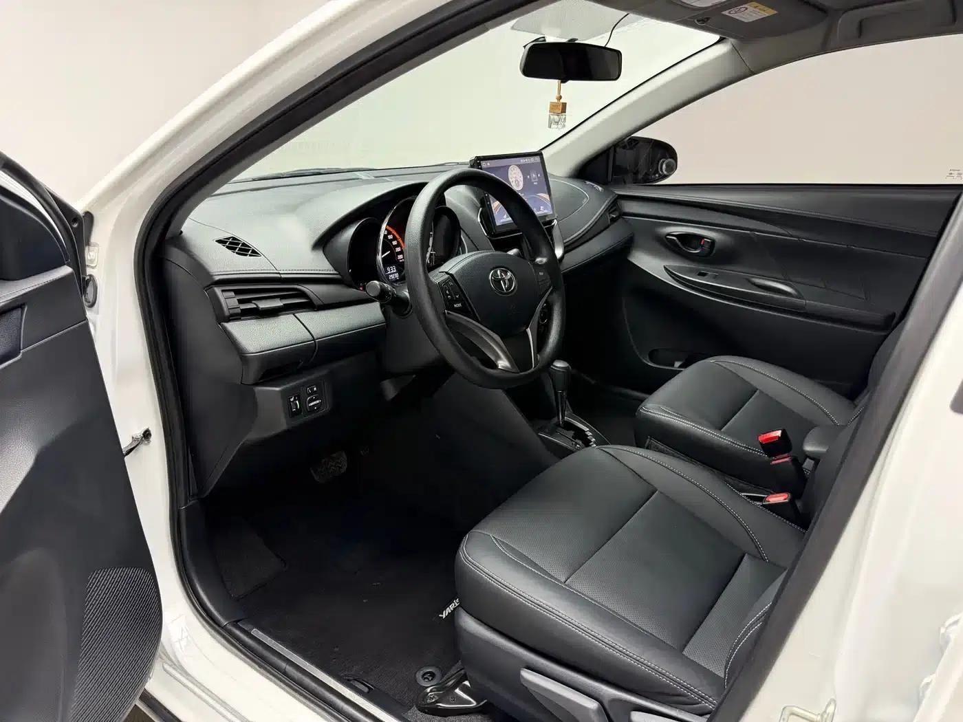 YARiS L 2022 Model YARiS X 1.5L CVT Leading PLUS Edition — миниатюра 6