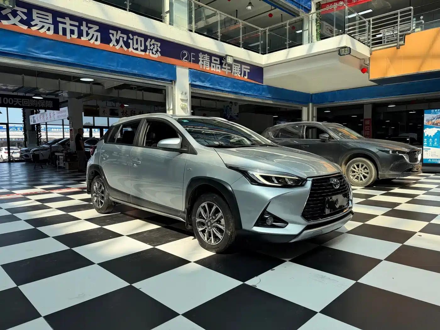 YARiS L 2022 Model YARiS X 1.5L CVT Luxury PLUS Edition — миниатюра 3