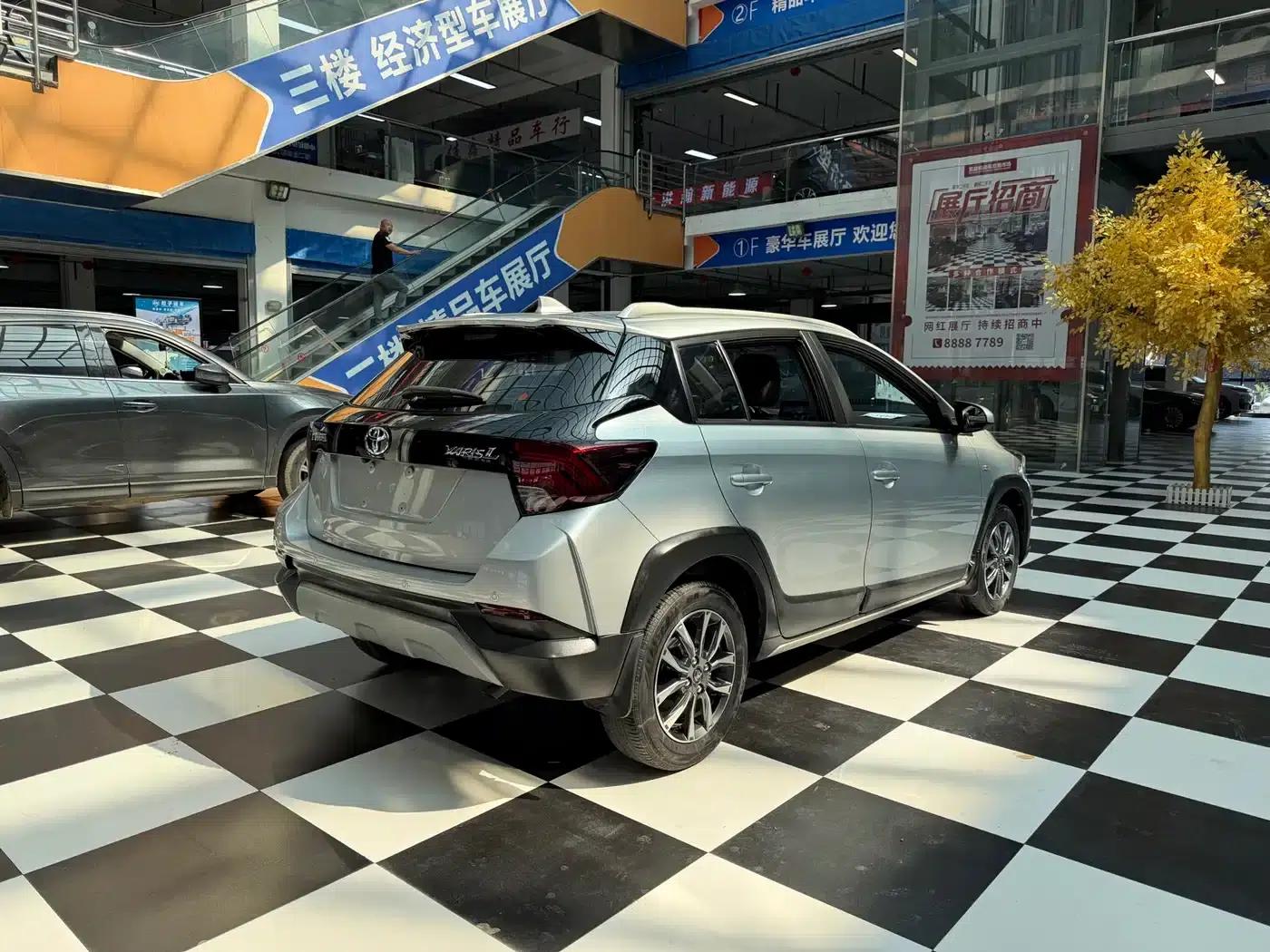 YARiS L 2022 Model YARiS X 1.5L CVT Luxury PLUS Edition — миниатюра 6