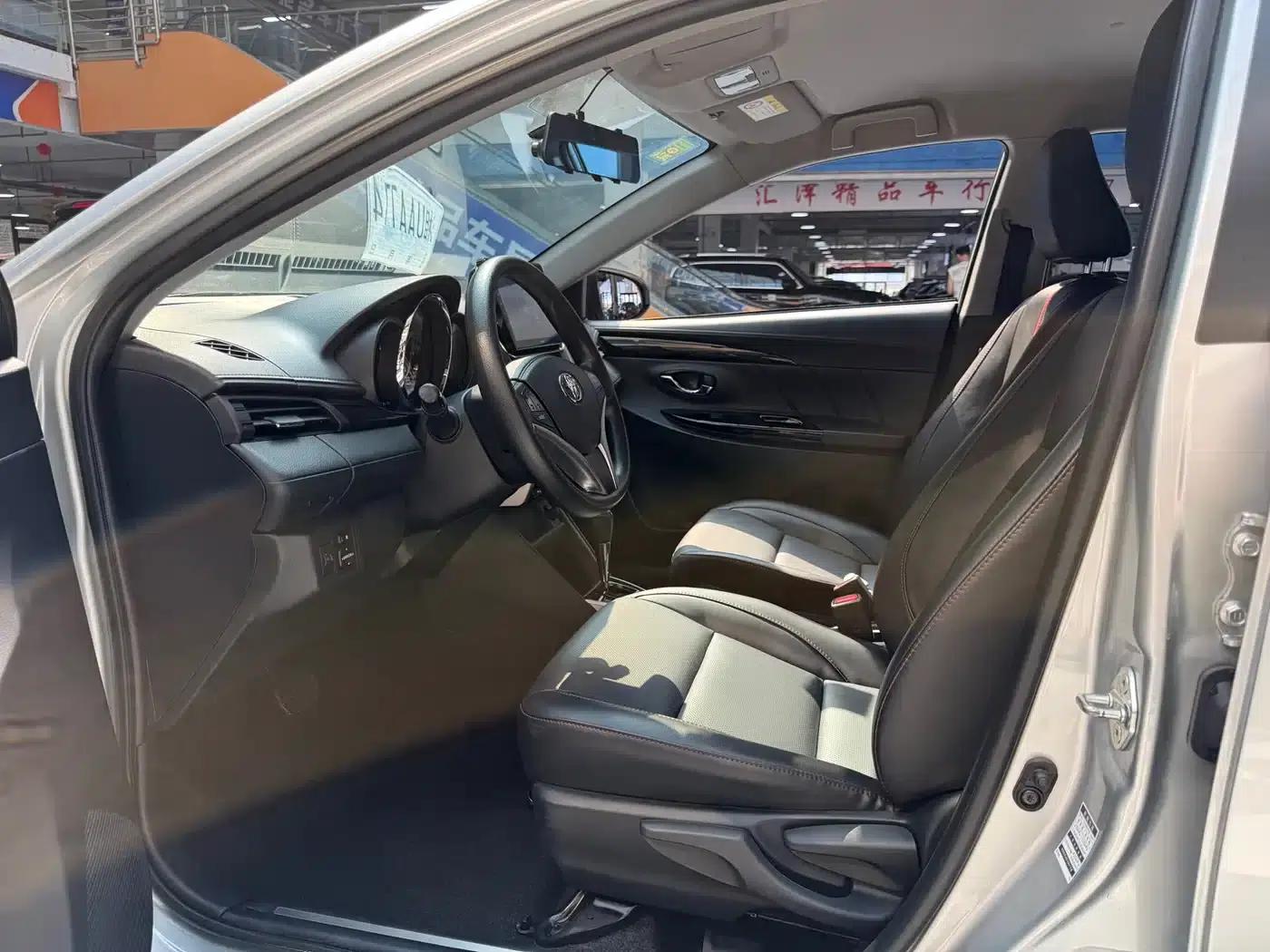 YARiS L 2022 Model YARiS X 1.5L CVT Luxury PLUS Edition — миниатюра 8