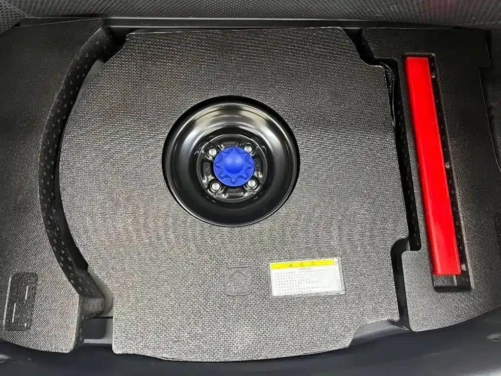 YARiS L 2022 Model YARiS X 1.5L CVT Leading PLUS Edition — миниатюра 9