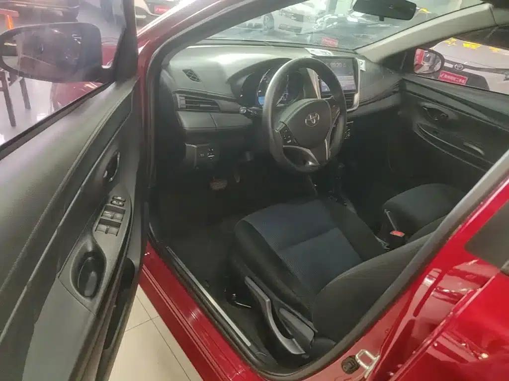 YARiS L Zhixuan 2016 Facelift 1.5E CVT Dynamic Edition — миниатюра 16