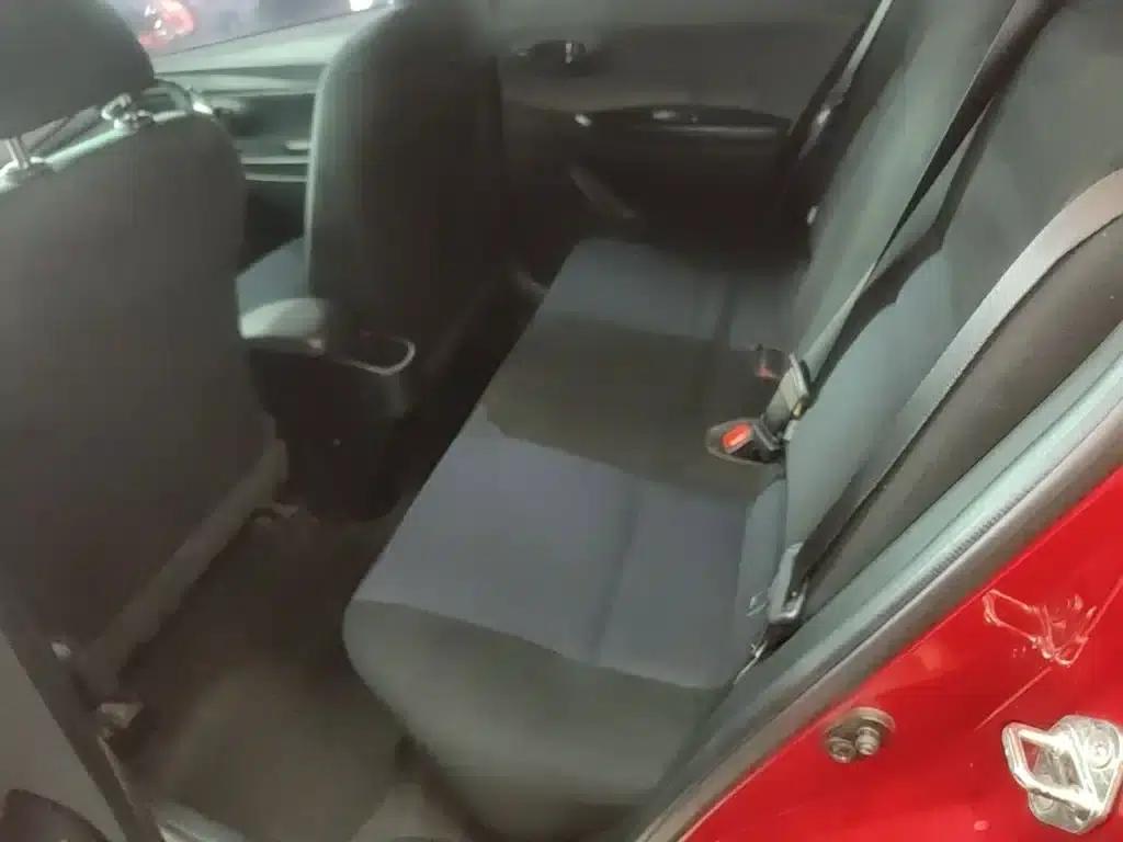 YARiS L Zhixuan 2016 Facelift 1.5E CVT Dynamic Edition — миниатюра 17