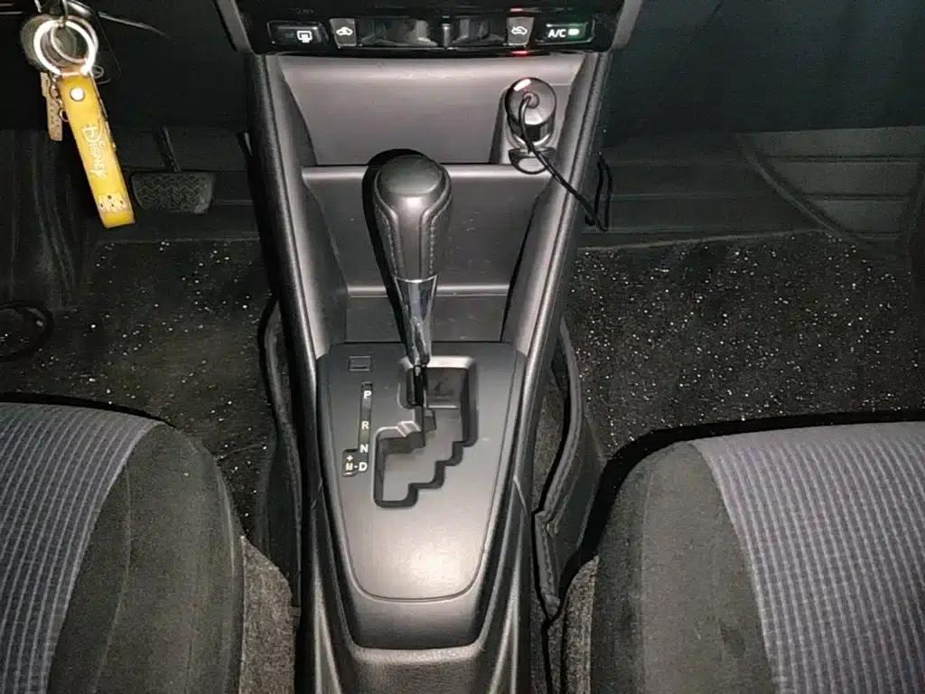 YARiS L Zhixuan 2016 Facelift 1.5E CVT Dynamic Edition — миниатюра 14
