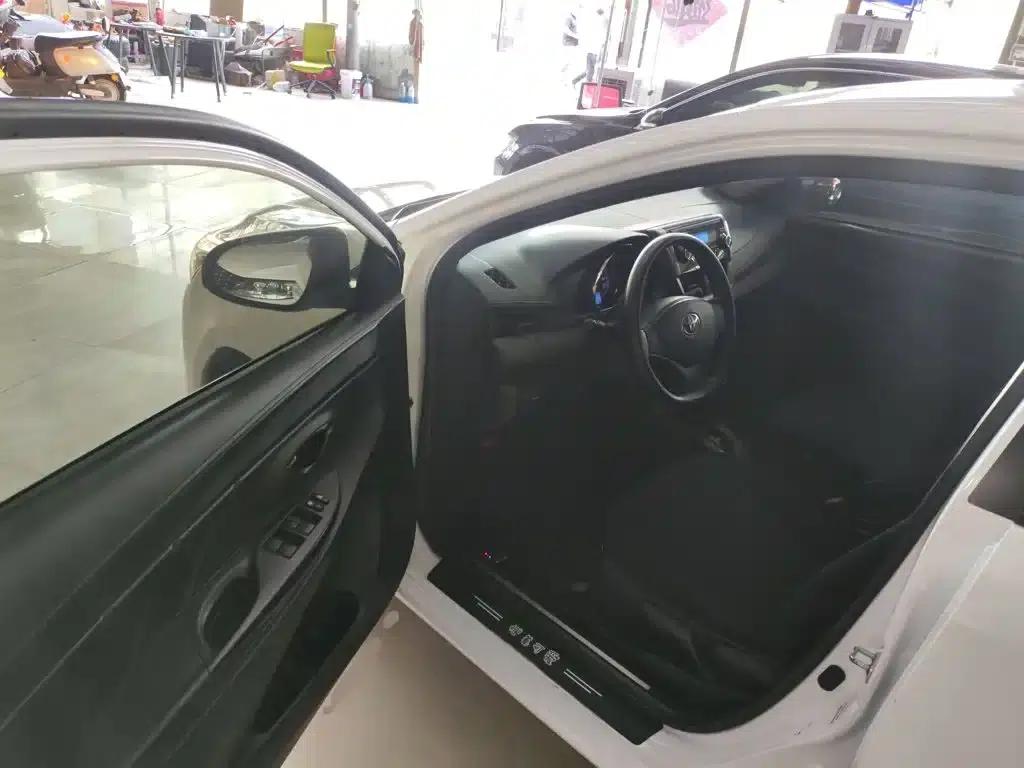 YARiS L Zhixuan 2016 Facelift 1.5E CVT Dynamic Edition — миниатюра 16