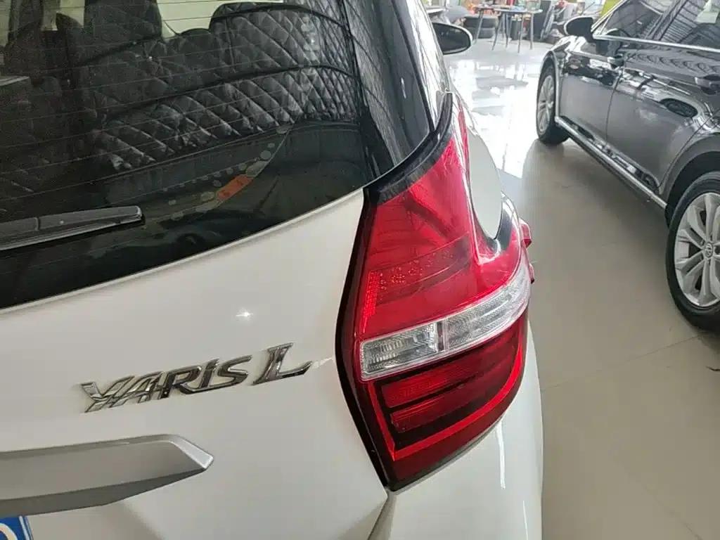 YARiS L Zhixuan 2016 Facelift 1.5E CVT Dynamic Edition — миниатюра 8