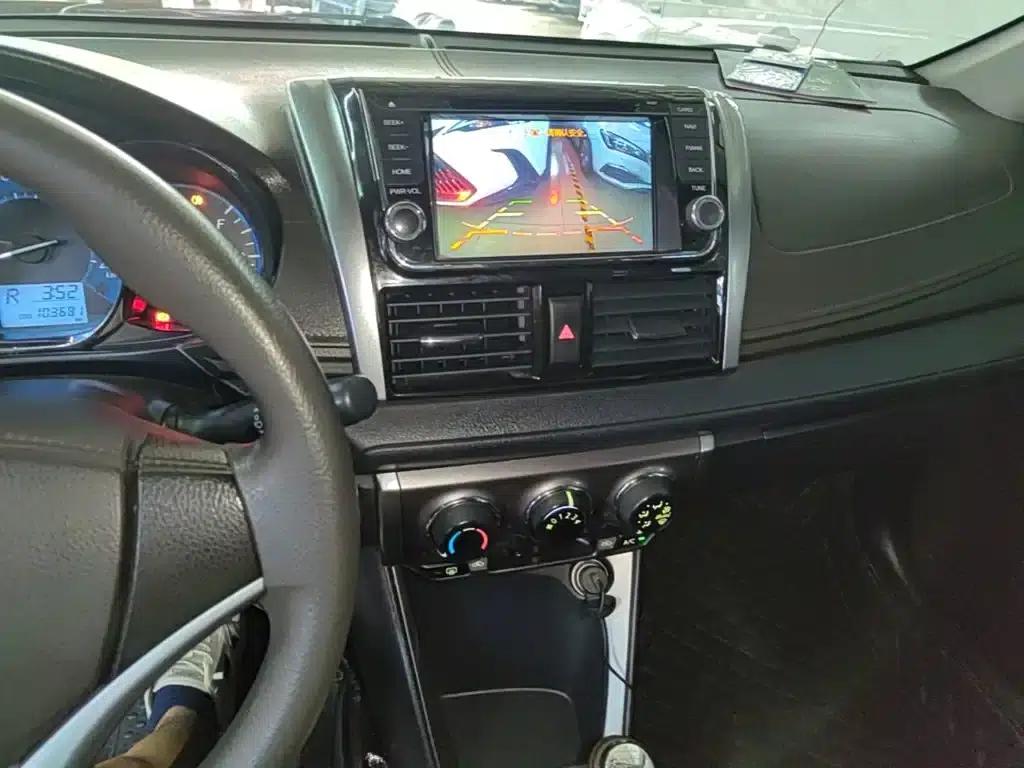 YARiS L Zhixuan 2015 1.5E Automatic Dynamic Edition — миниатюра 13