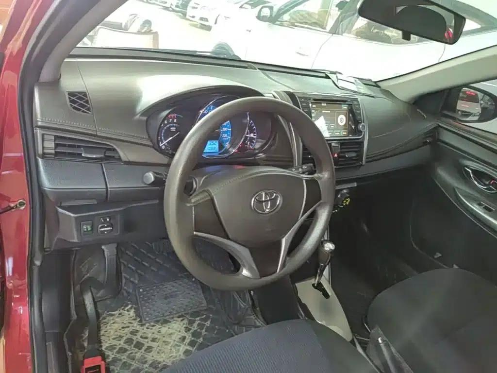 YARiS L Zhixuan 2015 1.5E Automatic Dynamic Edition — миниатюра 10