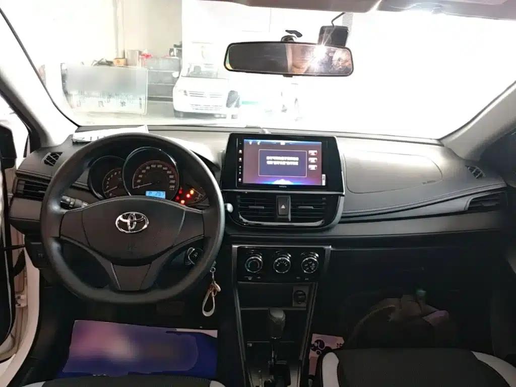 YARiS L 2021 Model YARiS X 1.5L CVT Leading Edition — миниатюра 10