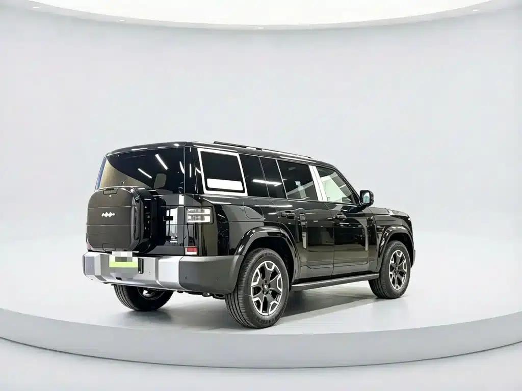 Titanium 7 2025 Model 190KM 4WD Ultra Edition — миниатюра 4