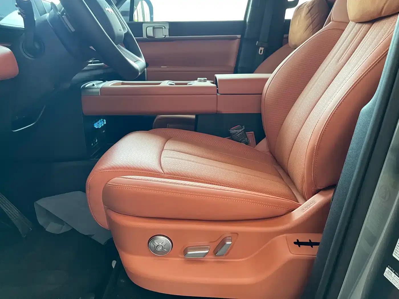 Titanium 7 2025 Model 190KM 4WD Ultra Edition — миниатюра 8